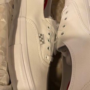 Vans new era low pro comfy crush white size 10